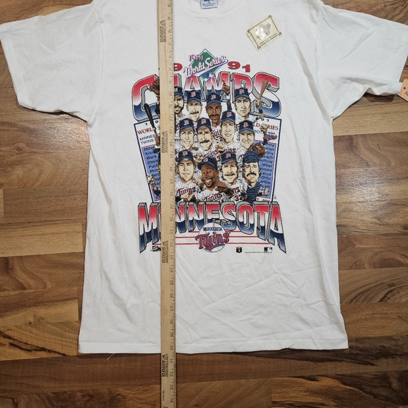Vintage 1991 Minnesota Twins World Series Champs T-Shirt M Salem Sportswear USA - Picture 7 of 9